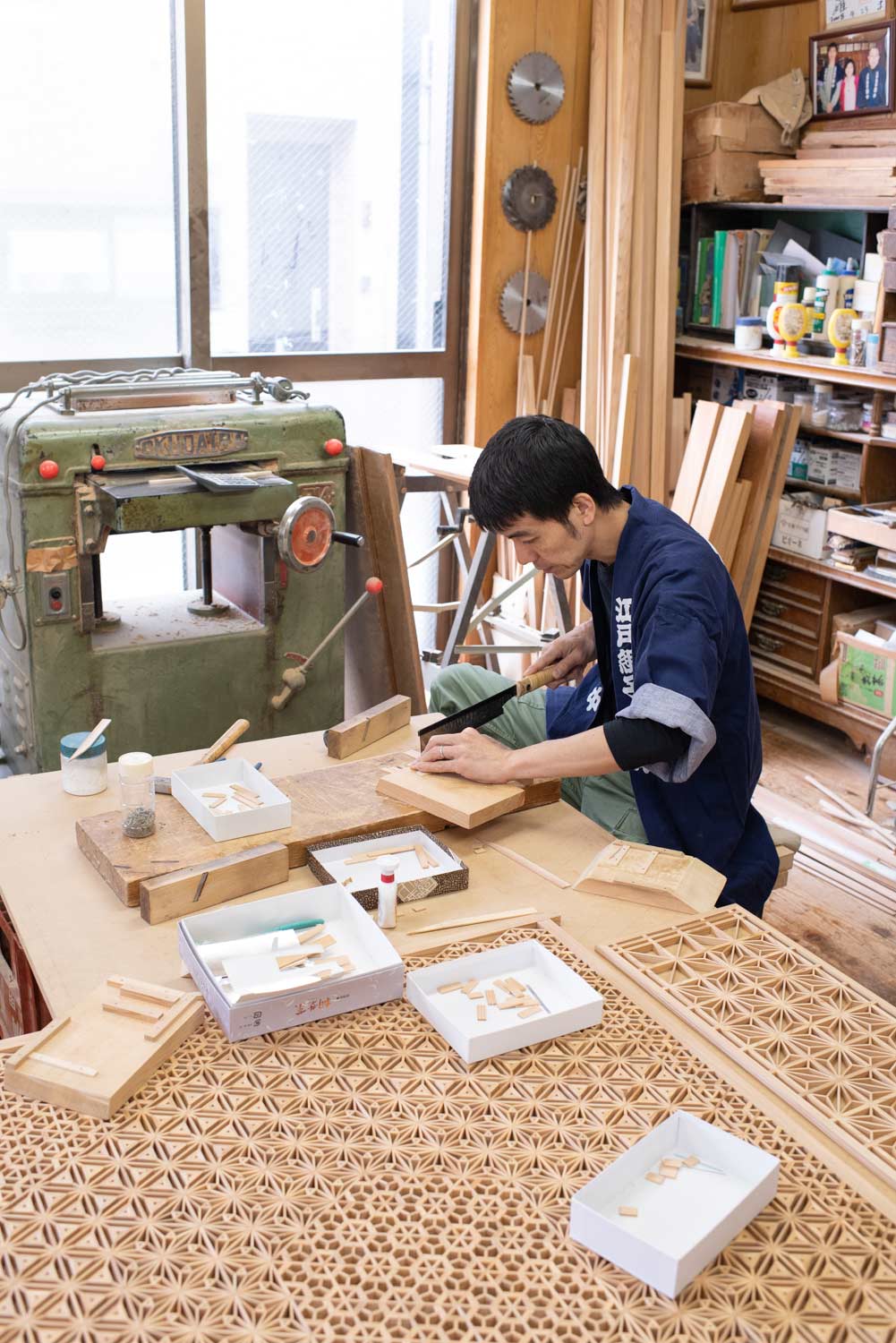 Kumiko wood worker Tokyo